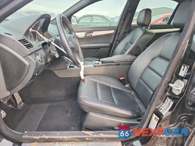 Zdjęcie 7 z 14 samochodu: 2009 MERCEDES-BENZ C 300 VIN:WDDGF54X49R059696 - miniatura