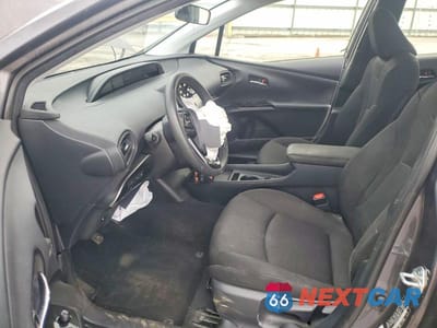 Zdjęcie 7 z 12 samochodu: 2019 TOYOTA PRIUS LE VIN:JTDKARFU2K3095540 - miniatura