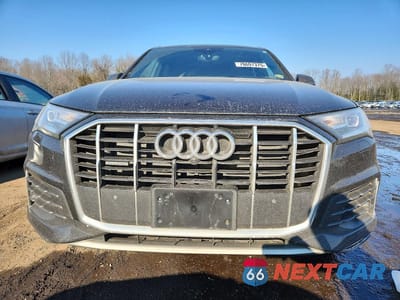 Piąte zdjęcie samochodu w środku: 2021 AUDI Q7 PREMIUM VIN:WA1AJAF75MD026324 - miniatura