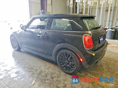 Drugie zdjęcie samochodu z przodu: 2018 MINI COOPER VIN:WMWXP5C54J2G63866 - miniatura