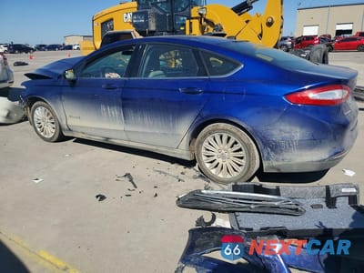 Drugie zdjęcie samochodu z przodu: 2015 FORD FUSION S HYBRID VIN:3FA6P0UU2FR132663 - miniatura