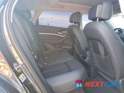 Zdjęcie 11 z 12 samochodu: 2024 AUDI Q8 E-TRON PREMIUM PLUS VIN:WA15AAGE3RB032186 - miniatura