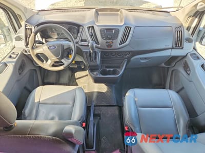 Zdjęcie 8 z 12 samochodu: 2018 FORD TRANSIT T-150 VIN:1FTYE1CM5JKA59706 - miniatura