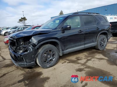 2025 HONDA PILOT TRAILSPORT 5FNYG1H67SB173208 - główne zdjęcie licytacji z USA - miniatura
