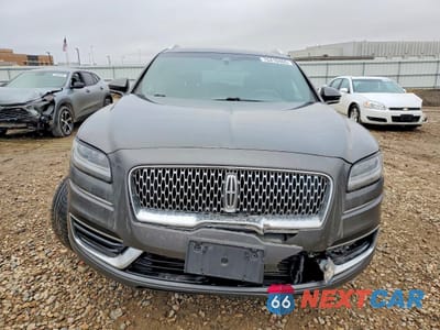 Piąte zdjęcie samochodu w środku: 2019 LINCOLN NAUTILUS SELECT VIN:2LMPJ8K99KBL41338 - miniatura