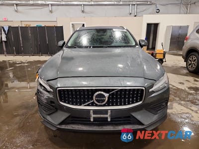 Piąte zdjęcie samochodu w środku: 2026 VOLVO V60 CROSS COUNTRY PLUS VIN:YV4L12WK1T2170291 - miniatura