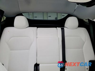 Zdjęcie 10 z 14 samochodu: 2026 TESLA MODEL Y VIN:7SAYGDED8TA498634 - miniatura