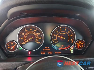 Zdjęcie 9 z 11 samochodu: 2018 BMW 330 VIN:WBA8B9C53JEE82993 - miniatura