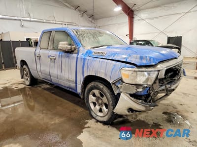 Czwarte zdjęcie samochodu z boku: 2023 RAM 1500 BIG HORN VIN:1C6RRFBG8PN587188 - miniatura