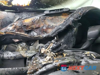 Zdjęcie 9 z 12 samochodu: 2011 CADILLAC ESCALADE ESV LUXURY VIN:1GYS4HEF0BR101430 - miniatura