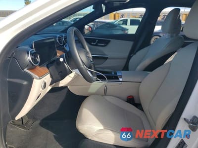 Zdjęcie 7 z 11 samochodu: 2025 MERCEDES-BENZ C 300 VIN:W1KAF4GB9SR246812 - miniatura