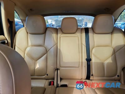 Zdjęcie 10 z 13 samochodu: 2017 PORSCHE CAYENNE VIN:WP1AA2A24HKA85940 - miniatura