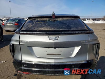 Zdjęcie 6 z 12 samochodu: 2024 CADILLAC LYRIQ LUXURY VIN:1GYKPRRK2RZ127817 - miniatura