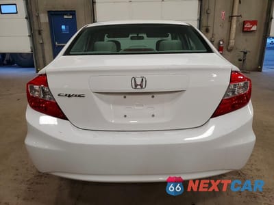 Zdjęcie 6 z 11 samochodu: 2012 HONDA CIVIC LX VIN:19XFB2F58CE012444 - miniatura