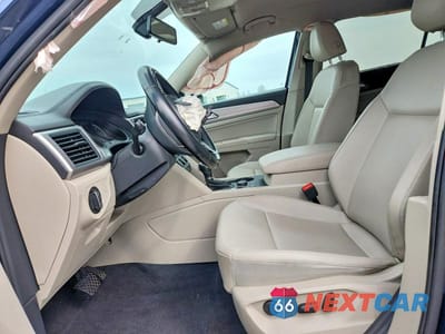 Zdjęcie 7 z 13 samochodu: 2018 VOLKSWAGEN ATLAS SE VIN:1V2KR2CA9JC579776 - miniatura