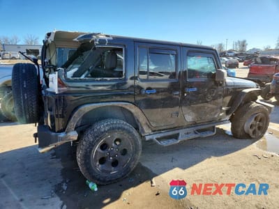 Trzecie zdjęcie samochodu z tyłu: 2015 JEEP WRANGLER UNLIMITED SAHARA VIN:1C4BJWEG0FL754330 - miniatura