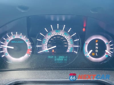 Zdjęcie 9 z 12 samochodu: 2010 MERCURY MILAN PREMIER VIN:3MEHM0JA8AR653724 - miniatura