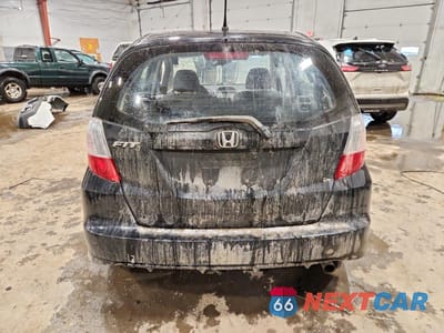 Zdjęcie 6 z 12 samochodu: 2013 HONDA FIT VIN:JHMGE8G34DC059649 - miniatura