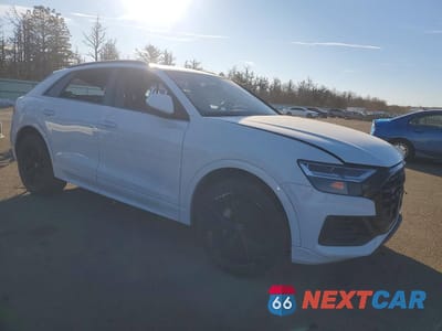 Czwarte zdjęcie samochodu z boku: 2020 AUDI Q8 PREMIUM VIN:WA1AVAF17LD019101 - miniatura