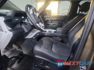 Zdjęcie 7 z 12 samochodu: 2025 LAND ROVER DEFENDER 110 S VIN:SALEJ7EX1S2399101 - miniatura