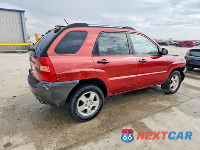 Trzecie zdjęcie samochodu z tyłu: 2008 KIA SPORTAGE LX VIN:KNDJE724787492270 - miniatura