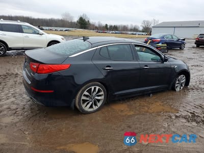 Trzecie zdjęcie samochodu z tyłu: 2015 KIA OPTIMA SX VIN:5XXGR4A69FG384642 - miniatura
