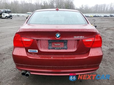 Zdjęcie 6 z 12 samochodu: 2011 BMW 328 I VIN:WBAPH7C50BE678564 - miniatura