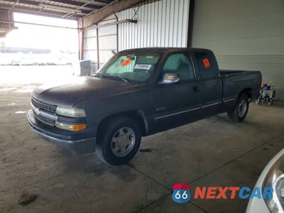 2001 CHEVROLET SILVERADO 2GCEC19V611135541 - główne zdjęcie licytacji z USA - miniatura