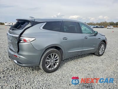Trzecie zdjęcie samochodu z tyłu: 2023 BUICK ENCLAVE AVENIR VIN:5GAEVCKW7PJ141535 - miniatura