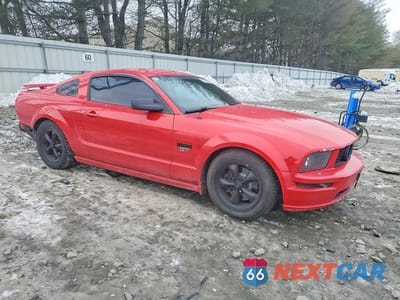 Czwarte zdjęcie samochodu z boku: 2006 FORD MUSTANG GT VIN:1ZVHT82H365238445 - miniatura