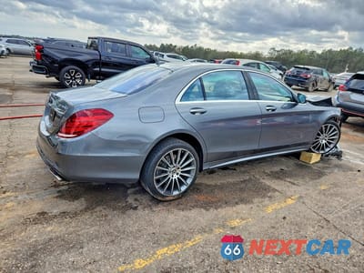 Trzecie zdjęcie samochodu z tyłu: 2017 MERCEDES-BENZ S 550 4MATIC VIN:WDDUG8FB9HA331577 - miniatura