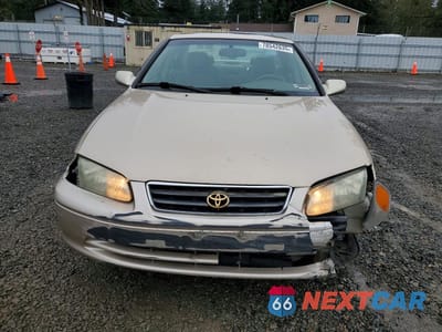 Piąte zdjęcie samochodu w środku: 2001 TOYOTA CAMRY XLE V6 VIN:JT2BF28K810323702 - miniatura