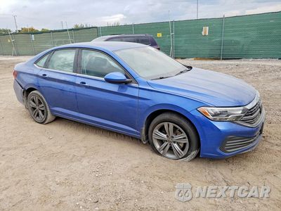 Czwarte zdjęcie samochodu z boku: 2023 VOLKSWAGEN JETTA SE VIN:3VWEM7BU6PM051025 - miniatura