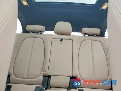 Zdjęcie 10 z 14 samochodu: 2020 BMW X1 XDRIVE28I VIN:WBXJG9C02L5P12598 - miniatura