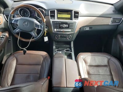 Zdjęcie 8 z 13 samochodu: 2012 MERCEDES-BENZ ML 350 4MATIC VIN:4JGDA5HB9CA008741 - miniatura