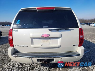 Zdjęcie 6 z 12 samochodu: 2011 CHEVROLET SUBURBAN K1500 LTZ VIN:1GNSKKE31BR329992 - miniatura