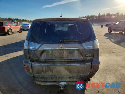 Zdjęcie 6 z 14 samochodu: 2011 MITSUBISHI OUTLANDER GT VIN:JA4JT5AX2BU017439 - miniatura