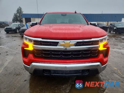 Piąte zdjęcie samochodu w środku: 2024 CHEVROLET SILVERADO K1500 LT-L VIN:3GCPDKEK2RG355642 - miniatura