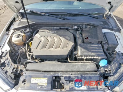 Zdjęcie 11 z 12 samochodu: 2017 AUDI A3 PREMIUM VIN:WAUAUGFF4H1048553 - miniatura