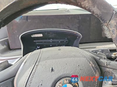 Zdjęcie 9 z 13 samochodu: 2025 BMW X5 XDRIVE40I VIN:5UX23EU01S9Y20947 - miniatura