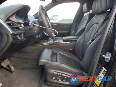 Zdjęcie 7 z 13 samochodu: 2018 BMW X5 XDRIVE50I VIN:5UXKR6C58J0U15494 - miniatura
