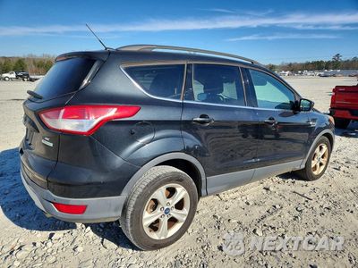 Trzecie zdjęcie samochodu z tyłu: 2015 FORD ESCAPE SE VIN:1FMCU0GX5FUC20784 - miniatura