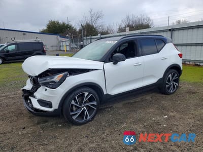 2019 VOLVO XC40 T5 R-DESIGN YV4162UM9K2150611 - główne zdjęcie licytacji z USA - miniatura