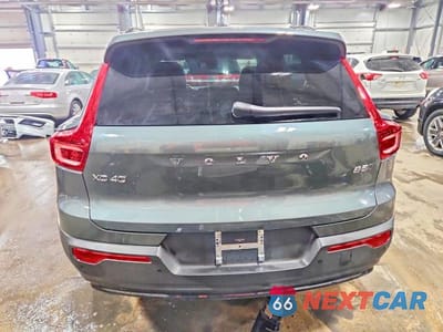 Zdjęcie 6 z 13 samochodu: 2026 VOLVO XC40 PLUS VIN:YV4L12UC3T2724880 - miniatura
