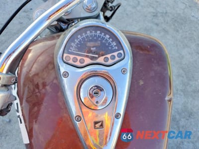 Zdjęcie 7 z 8 samochodu: 2005 HONDA VTX1300 C VIN:1HFSC55025A104034 - miniatura