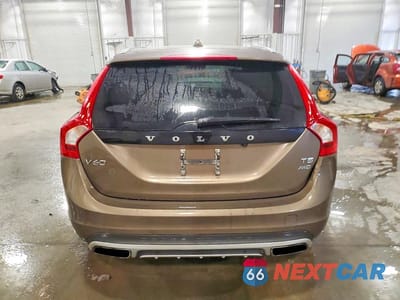 Zdjęcie 6 z 11 samochodu: 2016 VOLVO V60 CROSS COUNTRY PLATINUM VIN:YV4612HM9G1007802 - miniatura