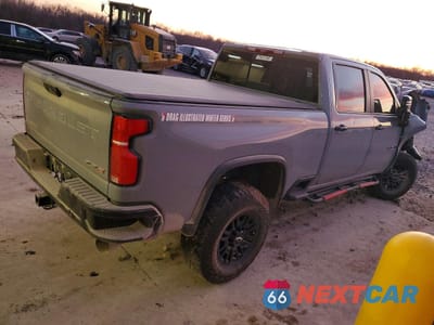 Trzecie zdjęcie samochodu z tyłu: 2025 CHEVROLET SILVERADO K2500 ZR2 VIN:1GC4KYEY4SF181371 - miniatura