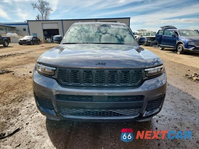 Piąte zdjęcie samochodu w środku: 2025 JEEP GRAND CHEROKEE L LAREDO VIN:1C4RJKAG6S8695245 - miniatura