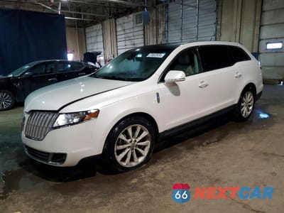 2012 LINCOLN MKT 2LMHJ5AT5CBL50233 - główne zdjęcie licytacji z USA - miniatura
