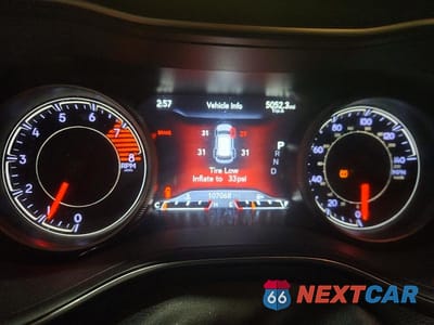 Zdjęcie 9 z 14 samochodu: 2019 JEEP CHEROKEE LIMITED VIN:1C4PJMDX3KD200909 - miniatura
